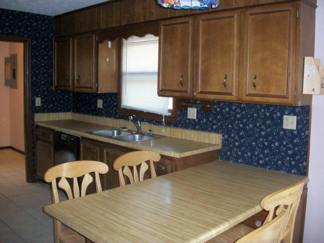 Building Photo - 235 Heather Way