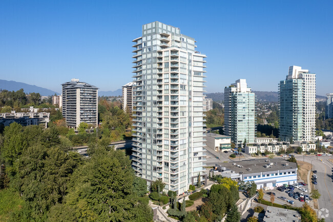 Building Photo - Perspectives