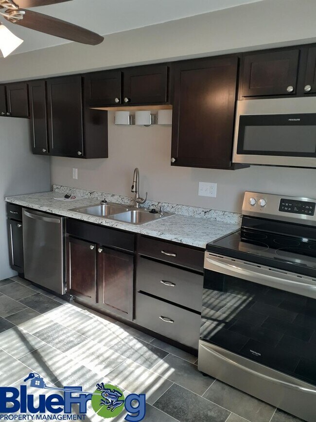 Foto del edificio - 15 Woodmere Court - 1