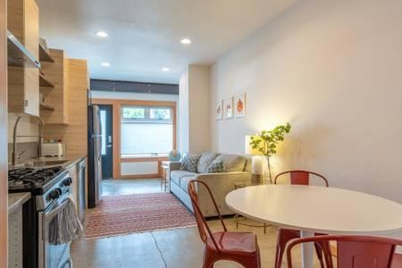 Foto principal - 5926 N Albina Ave