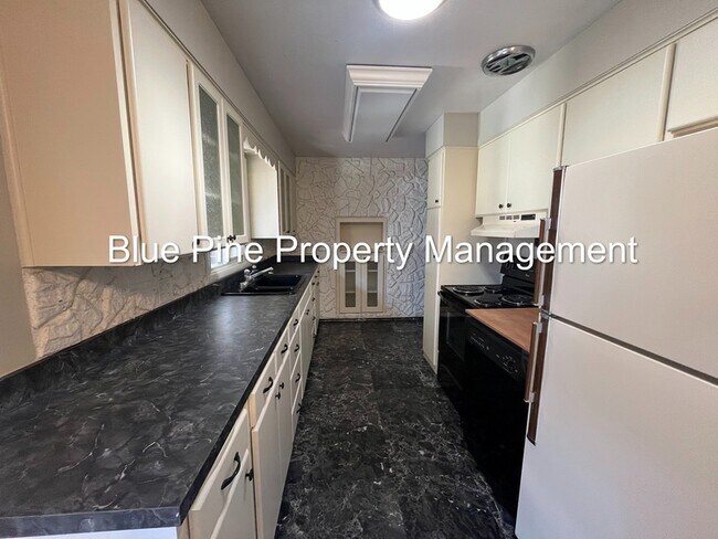 Foto del edificio - 714 E 15th St