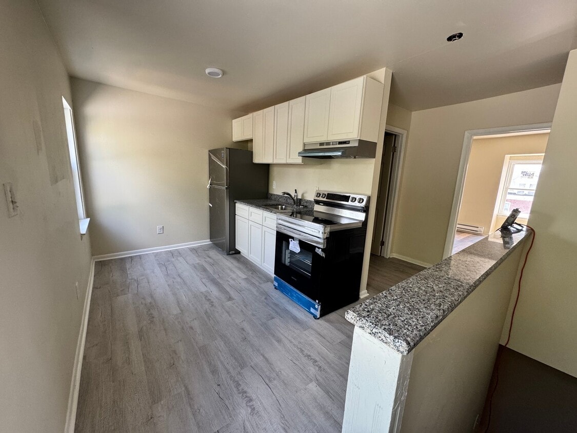 Photo - 1105 W 4th St (Wilmington, DE)