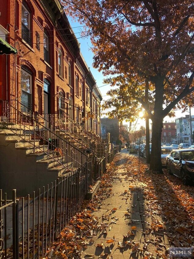 100 Jewett Ave, Jersey City, NJ 07304 House Rental in Jersey City, NJ