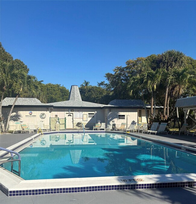 Building Photo - 3531 NW 50th Ave