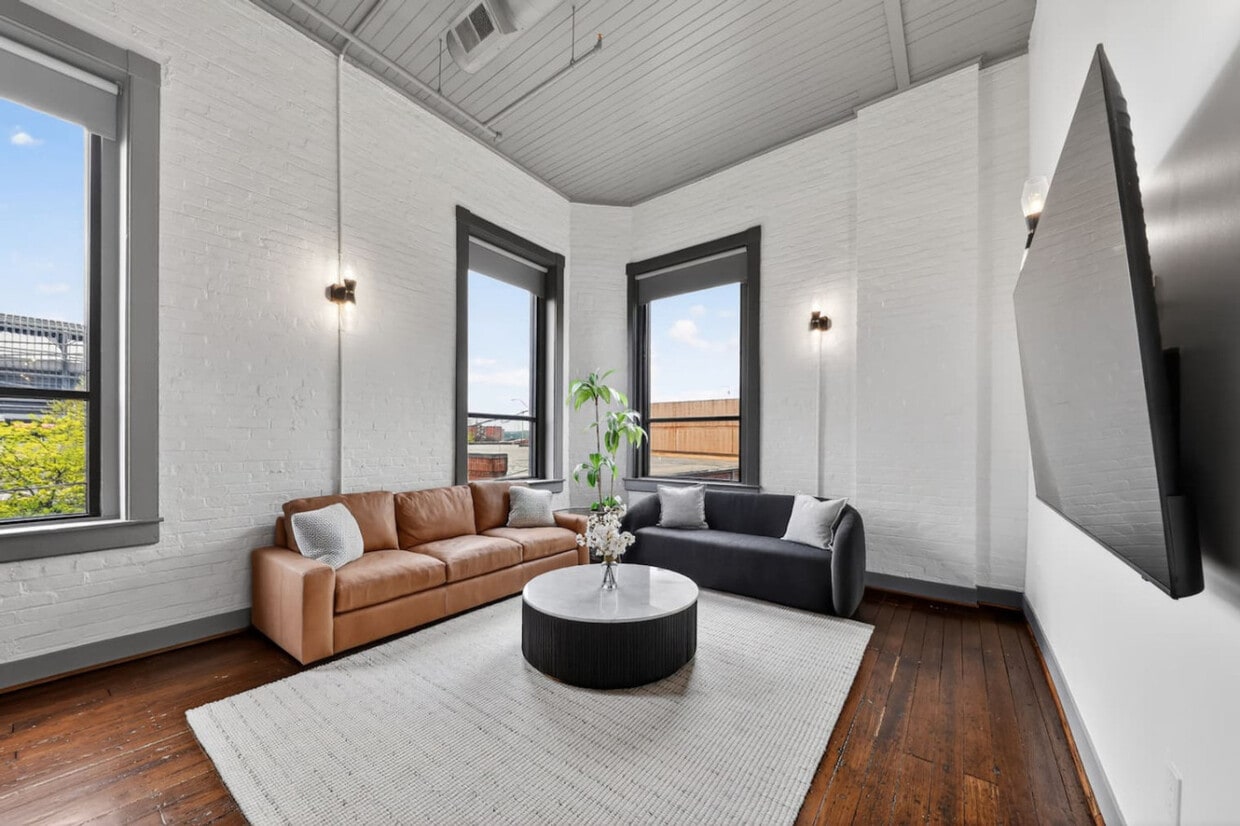 Photo - 21 East 15th Street-SI ID1521012P