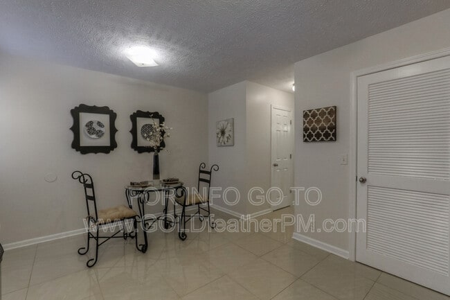 Photo - 1339 Benley St Townhome