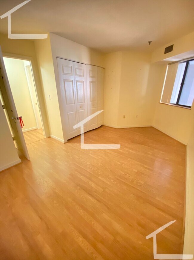 Foto del edificio - New Allston Listing!!