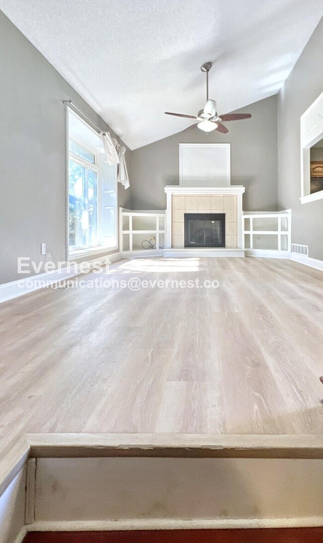 Foto del edificio - 309 SW Richwood Ln