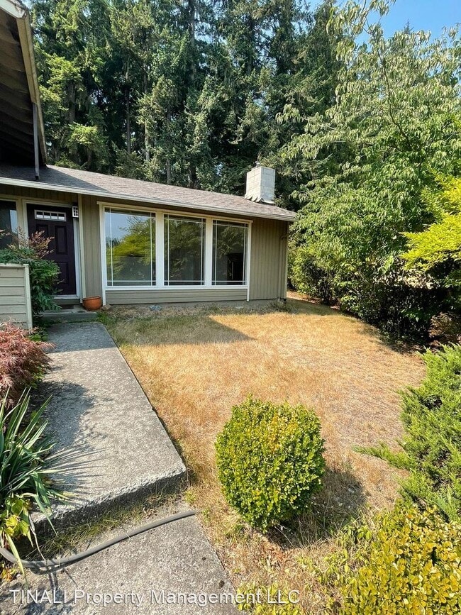 Building Photo - 3 br, 3 bath House - 14015 NE 73rd St