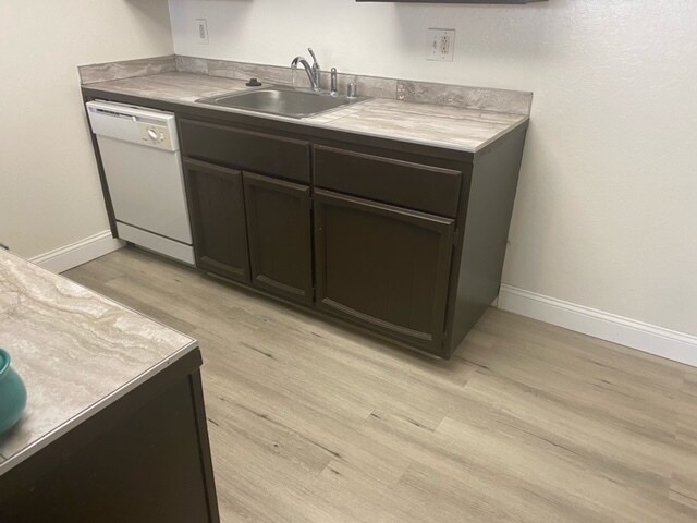 Kitchen - 1030 Clinton Rd