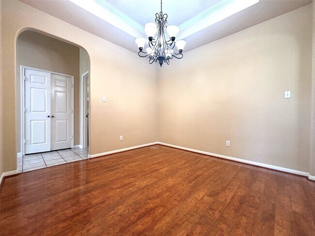 Foto del edificio - 19123 Center Park Dr