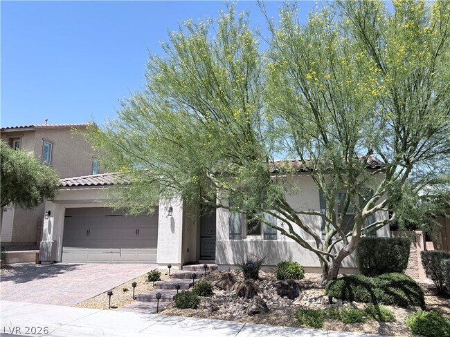 Building Photo - 9936 Wildhorse Cyn Ave