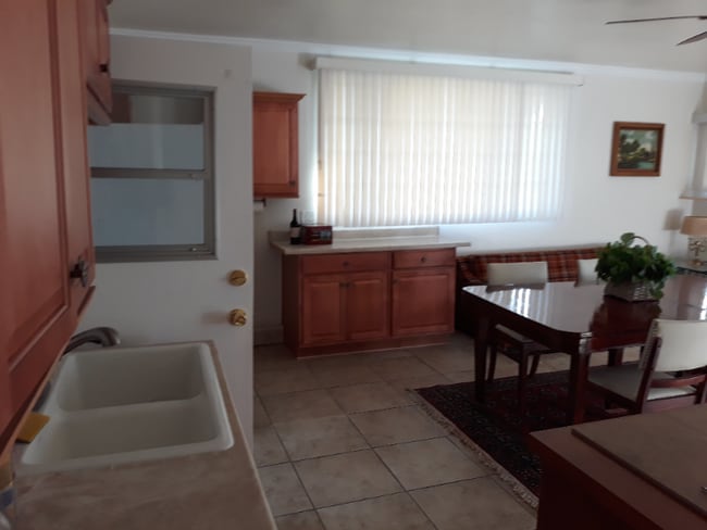 Foto del edificio - 19953 Haynes St