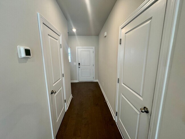 Foto del edificio - Brand New, 3BR/2.5BA Townhouse in Monroe