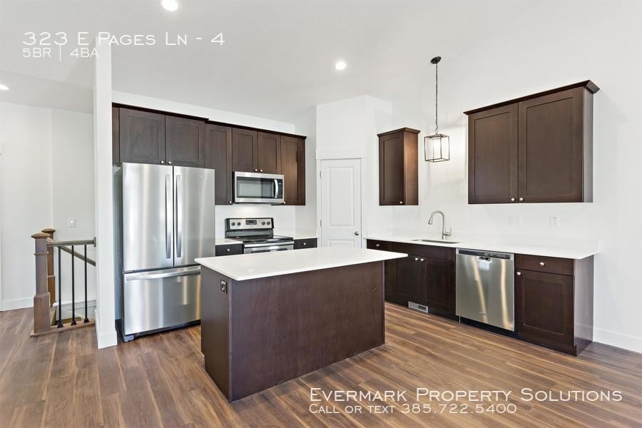 323 E Pages Ln Unit 4, Centerville, UT 84014 Apartment for Rent in