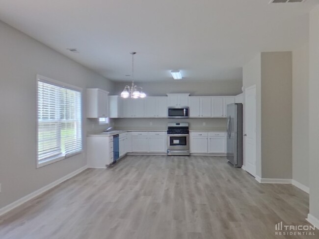 Building Photo - 138 Crescent Woode Way Dallas GA