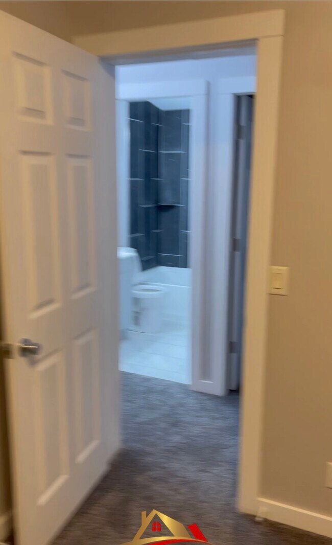 Dormitorio 3 - 3816 Greenwillow Ln