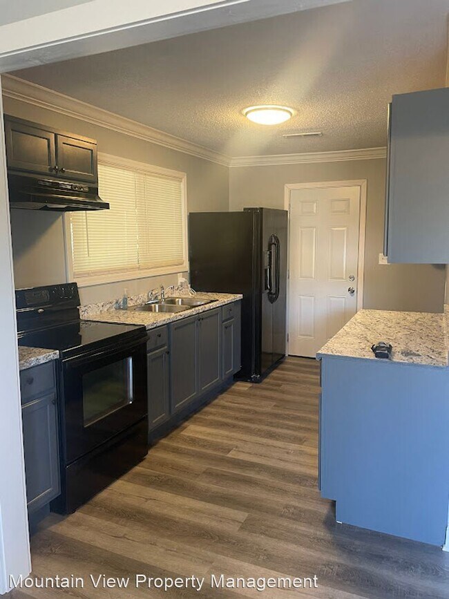 Foto del edificio - 2 br, 1 bath House - 3111 N. Hawthorne St