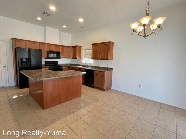 Foto del edificio - 4 br, 2 bath House - 11628 E 27TH PLACE