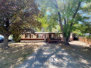 Building Photo - 660 S 50 W