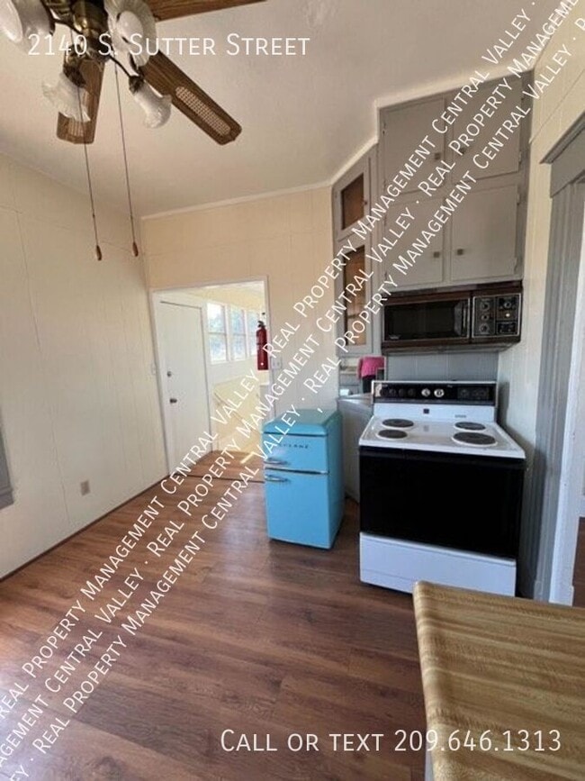 Building Photo - Coming Soon Cozy 3 Bedroom 1.5 Bath