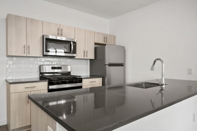Building Photo - TFG 117-121 Prospect Urban Renewal