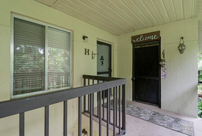 Foto del edificio - 6520 Chasewood Dr