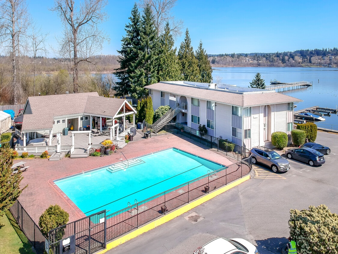 17412 NE 45th St Unit 178, Redmond, WA 98052 Condo for Rent in