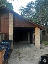 Building Photo - 1008 Milford Way