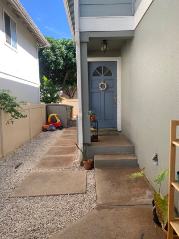 Primary Photo - 91-128-128 Makalea St