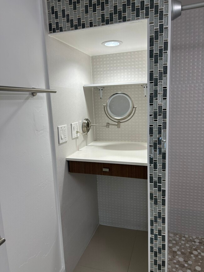 Foto del edificio - 2075 SW 122nd Ave
