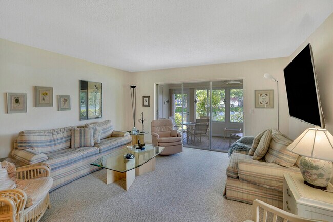 Building Photo - 724 Nantucket Cir