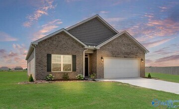 Building Photo - 15906 Glenncrest Ln
