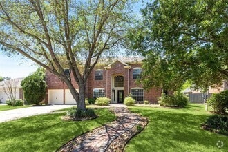 Building Photo - 6021 Whispering Lakes Dr