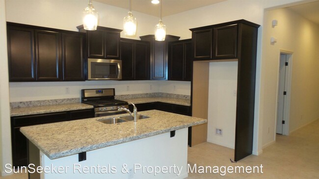 Building Photo - 3 br, 2.5 bath House - 20571 W Nelson Place