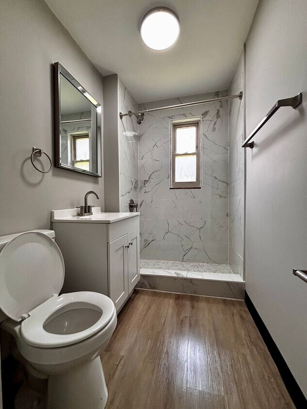 Foto principal - Cozy 1 bedroom in Fairborn! Newly renovated