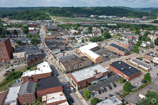 Aerial Photo - 500 Washington Boulevard, Bridgeville, PA
