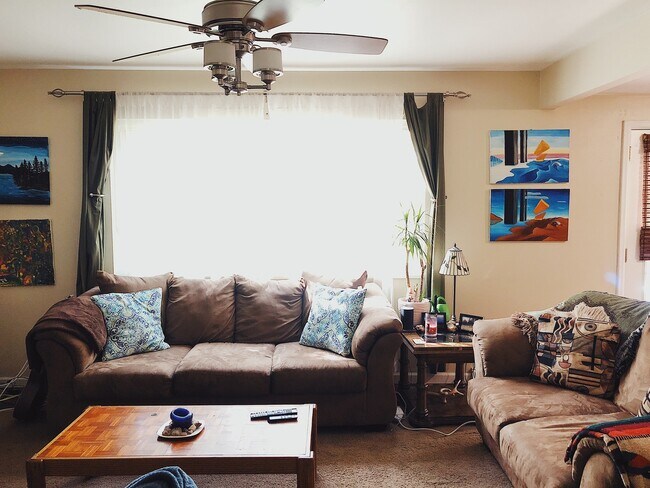 Foto del edificio - 1725 Lake Sherwood Dr