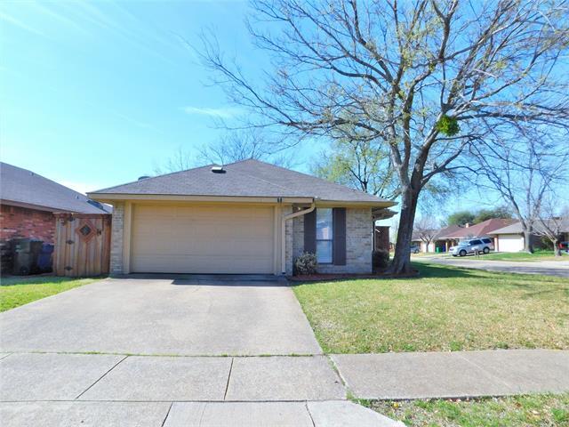 Building Photo - 2132 Cordoba Dr