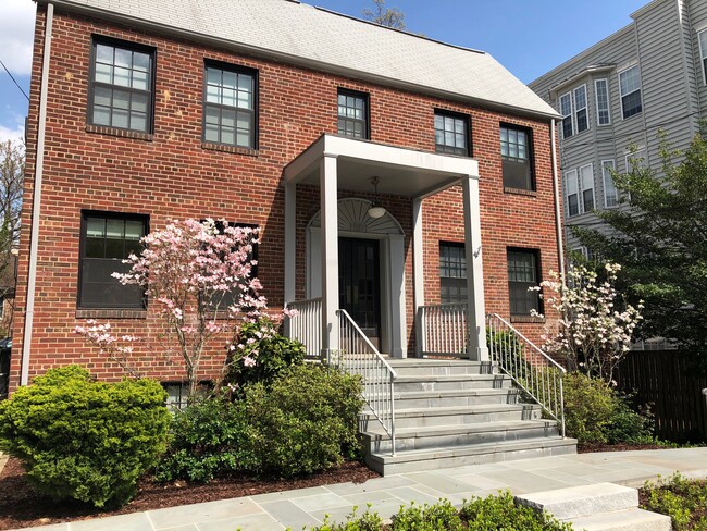 Foto del edificio - Arlington Courthouse Apartments