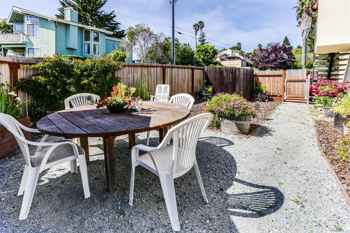 7137 Soquel Drive, Aptos, CA 95003 Townhome Rentals in Aptos CA