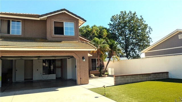 Foto del edificio - 6127 Carter Ct