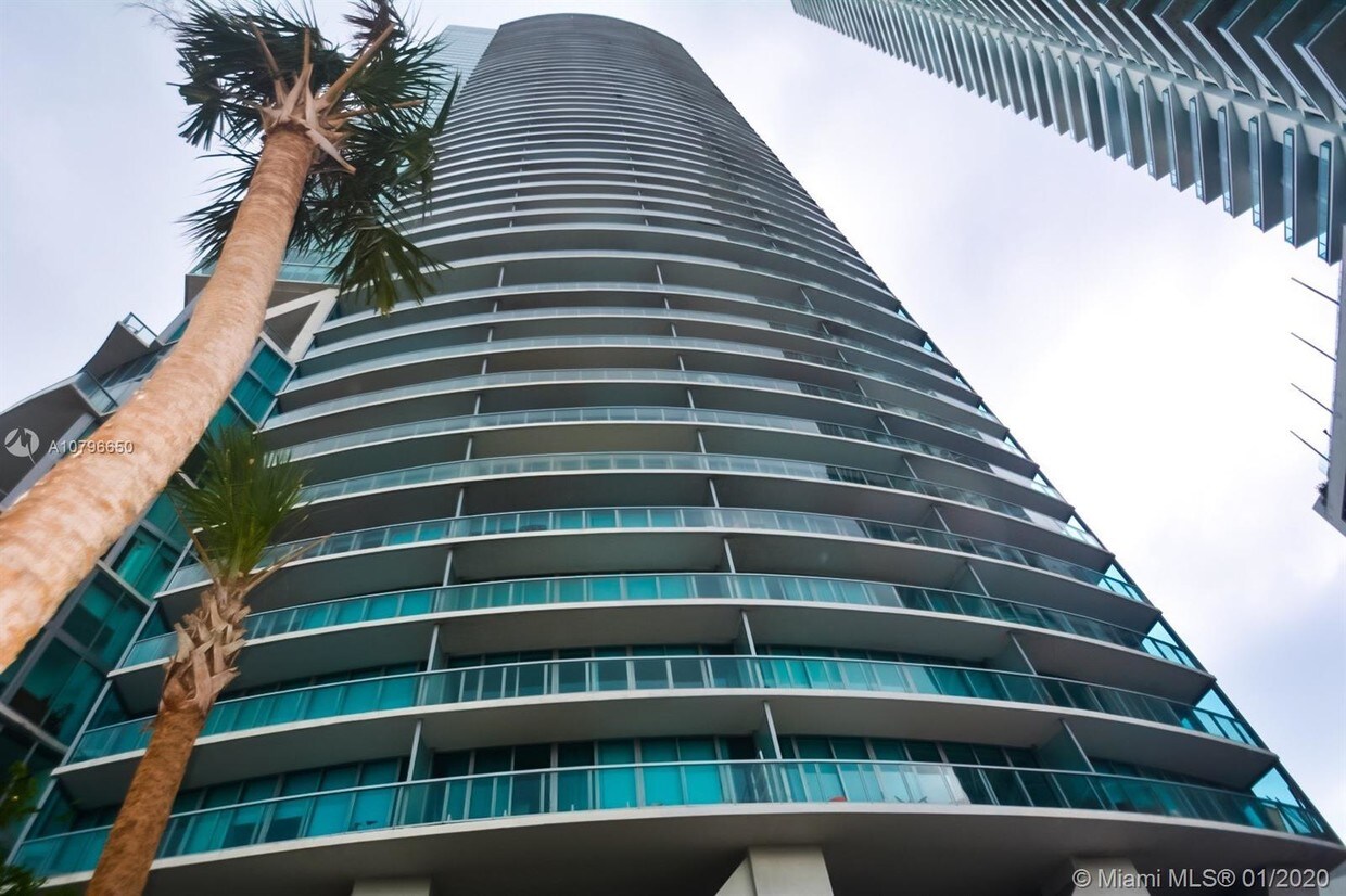 888 Biscayne Blvd 4603 Miami Fl 33132 - 888  Biscayne Blvd  4603 Miami Fl 33132