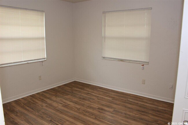 Foto del edificio - 6109 NW 23rd Terrace