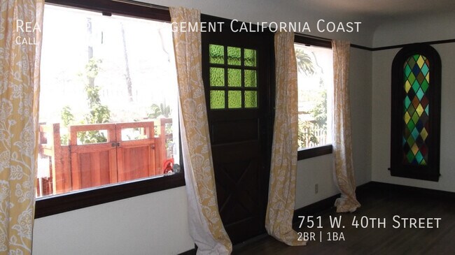 Building Photo - Stunning Updated Artsy Cottage-Style Beach...