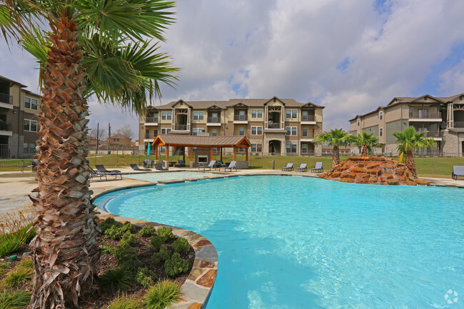 Verandas Alamo Ranch Apartments