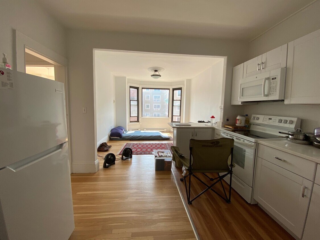 Primary Photo - 991 Massachusetts Ave