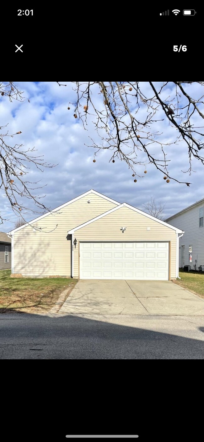 Building Photo - 2623 Chilton Dr