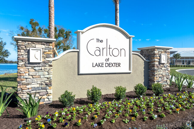 Foto del edificio - The Carlton at Lake Dexter