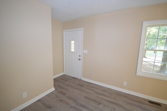 Foto del edificio - 106 N Bell Haven St